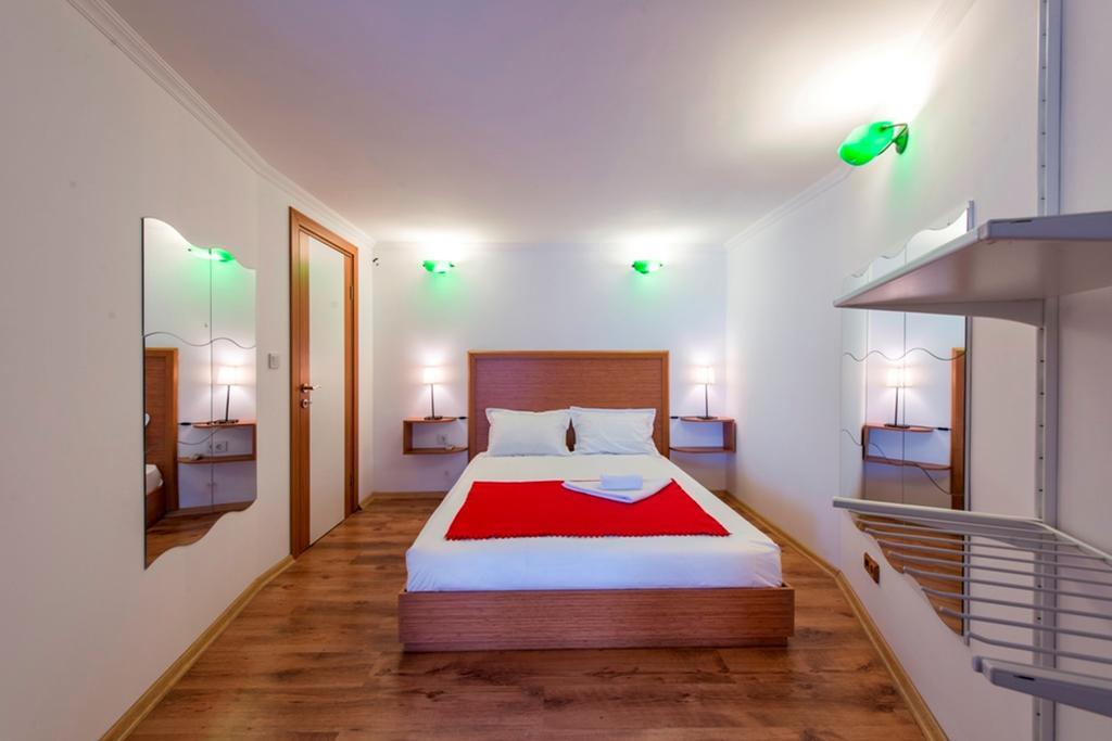 Taxim Elegance Suites Istanbul Room photo