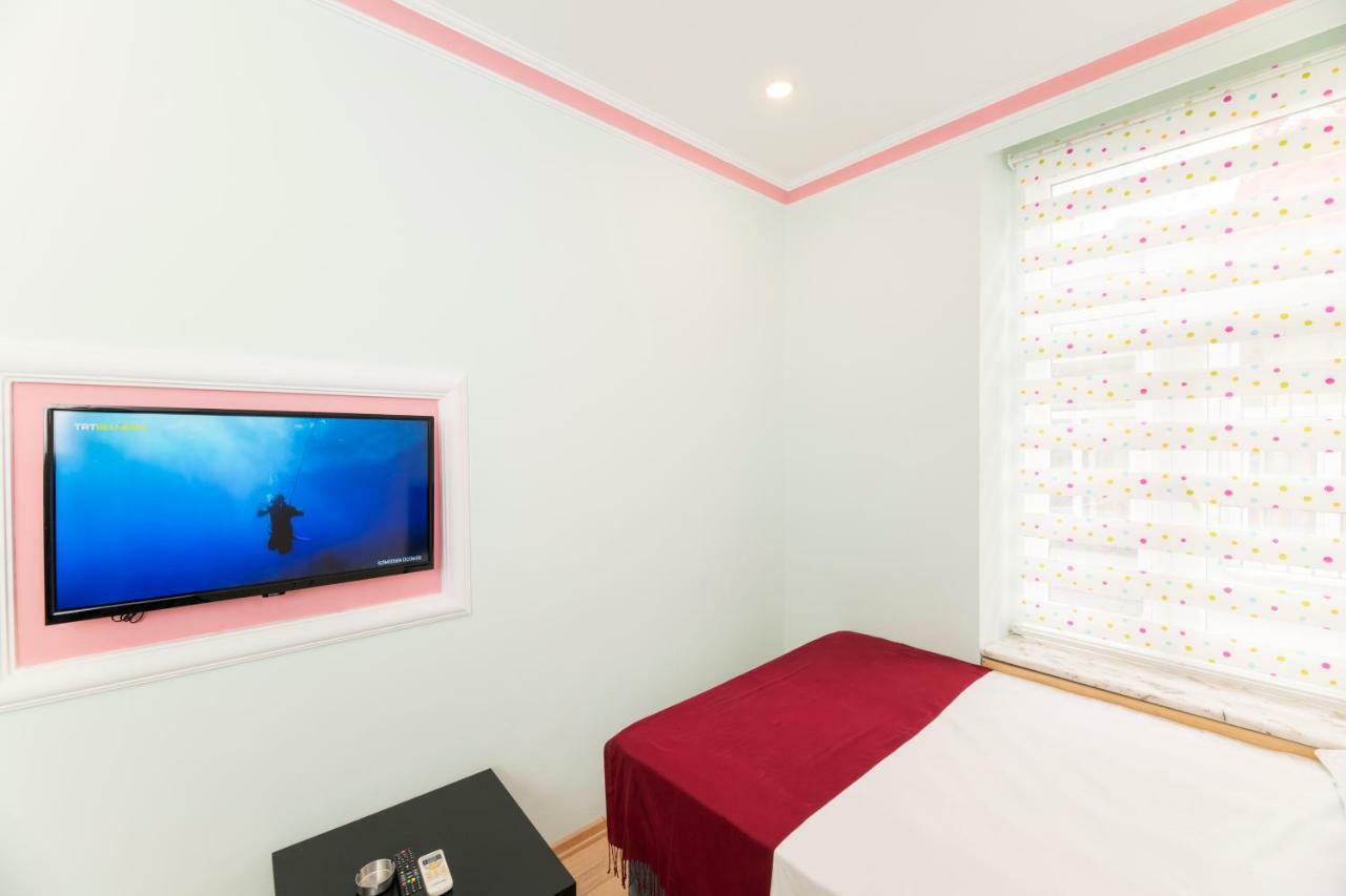 Taxim Elegance Suites Istanbul Exterior photo